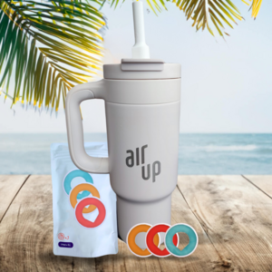 Air Up Tumbler met handvat Creamy White 890 ml starterskit + drie pods